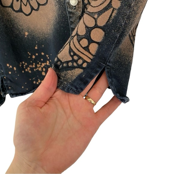 Reworked Boho Denim Jean Shirt Jacket Shacket Womens Size Small Unisex Mandala - Picture 6 of 9